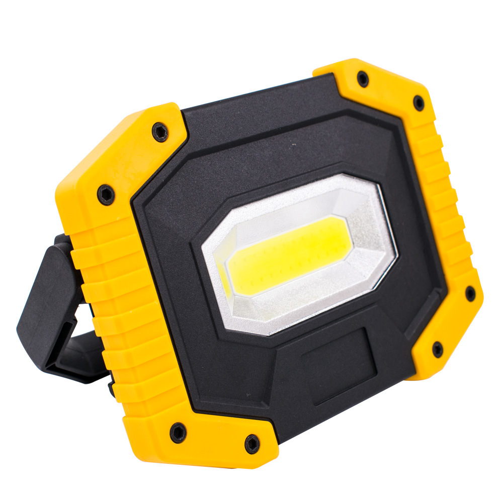 1pcs Led Portable Spotlight Led Work Light Rechargeable Outdoor Lampe For Hunting Camping Latern Flashlight