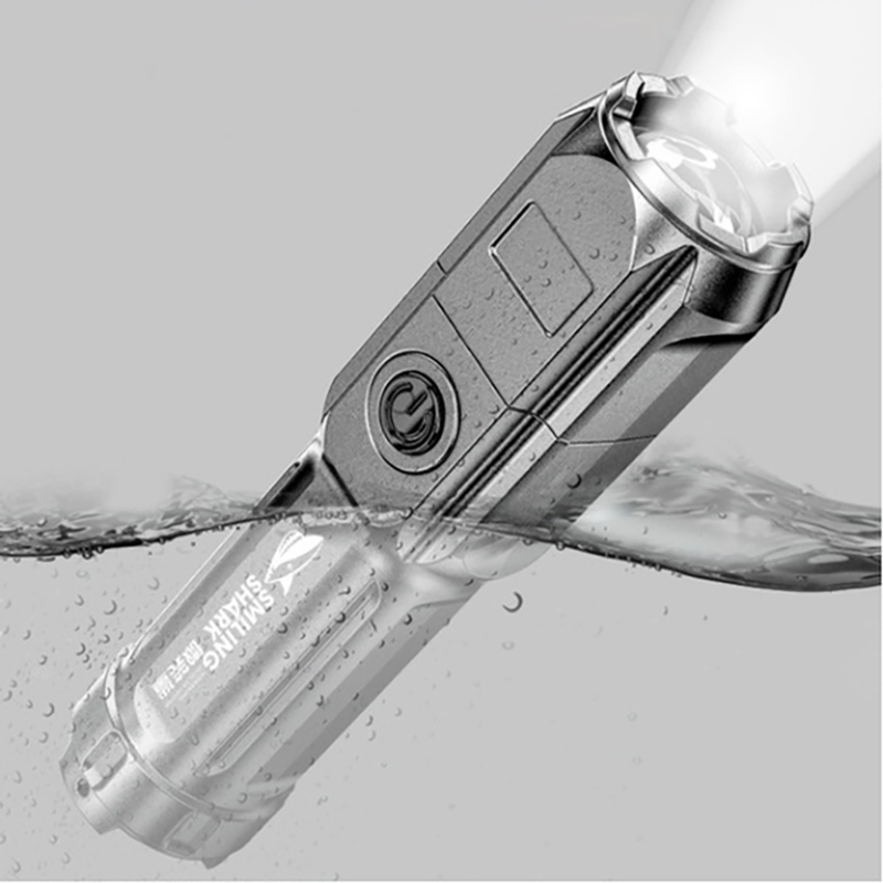 Strong Light Portable FlashlightHigh-power USB Rechargeable Zoom Highlight Tactical Flashlight Outdoor Lighting LED Flash Light