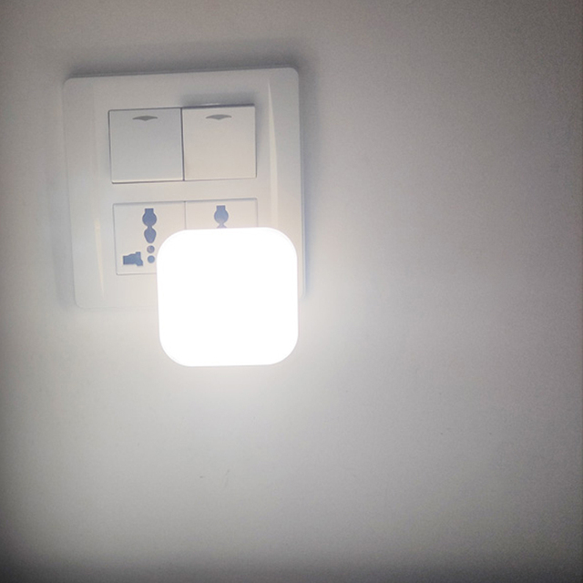 1PCS Motion Sensor Night Light EU Plug LED Night Lamp Intelligent Human Body Induction Night Lights Wall Lamps for Hallway WC