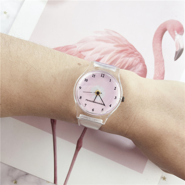 2020 small daisy elegant flower watch ladies fashion casual quartz watch simple ladies clock gift simple
