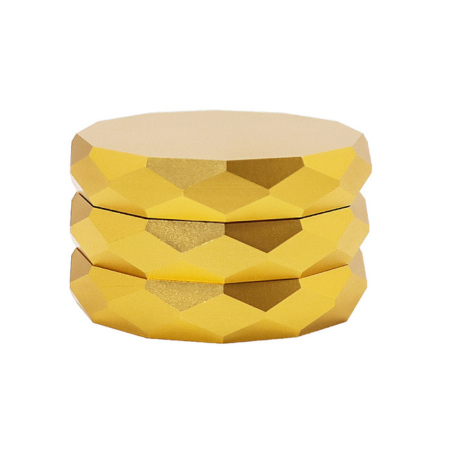 4-layer Metal Weed Grinder 63MM/2.48inch Diamond Cut Surface Tobacco Herb Grass Grinder Herbal Crusher Smoking Kitchen Accessories