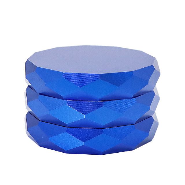 4-layer Metal Weed Grinder 63MM/2.48inch Diamond Cut Surface Tobacco Herb Grass Grinder Herbal Crusher Smoking Kitchen Accessories
