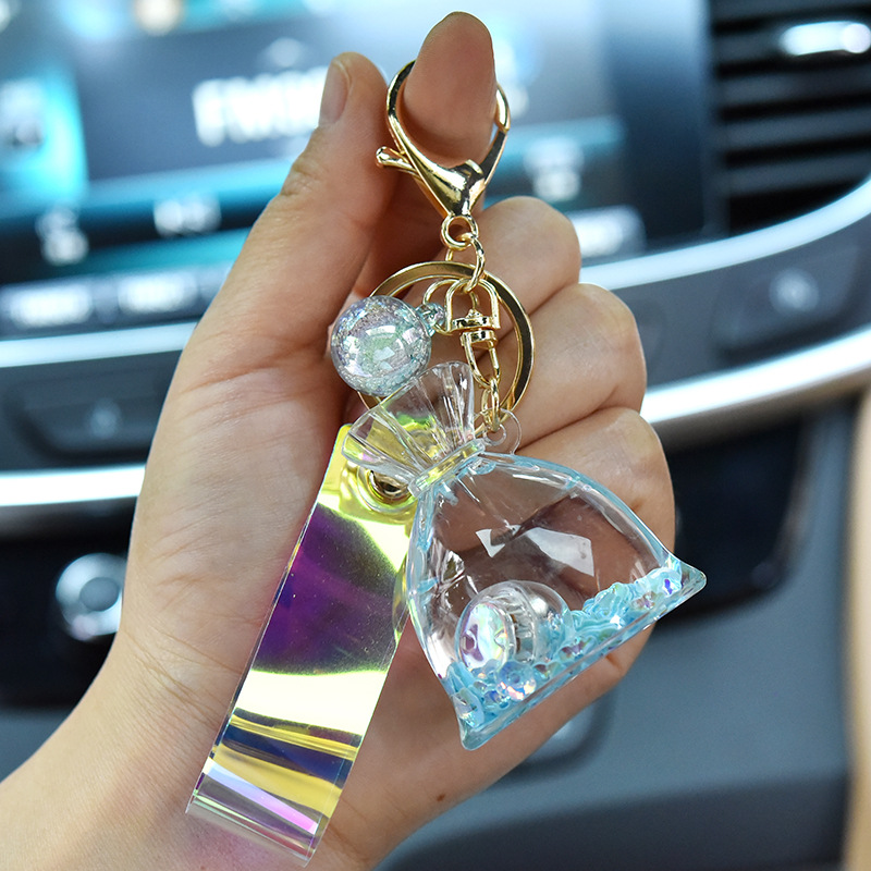Creative Acrylic Glow Lucky Bag Liquid Keychain Quicksand Bottle Key Chains For Girl Bag Pendant Car Keyring Trinket Lovely Gift