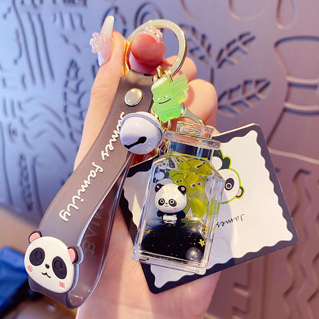 Creative Family Cat Quicksand Liquid Key Chain Cute Wishing Bottle Floating Sequins Animal Keyring Girl Bag Pendant Keyfob