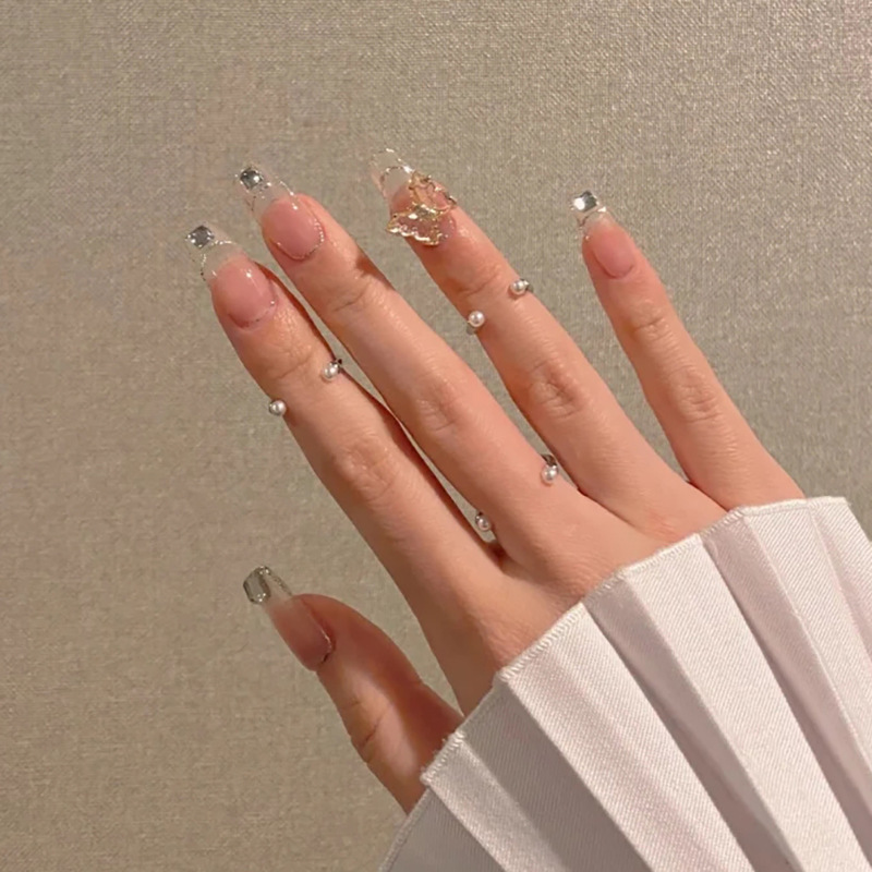 Crystal Butterfly Fake Nails Ins Nail Art Nail Pieces Removable 24 Pieces