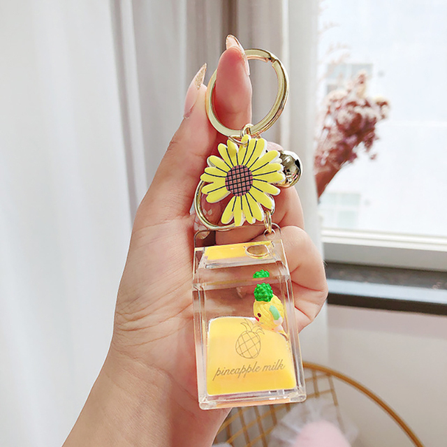 Cartoon Fruit Daisy Keychain Acrylic Moving Liquid Quicksand Drift Bottle Keyring for Women Couple Bag Charm Key Chains