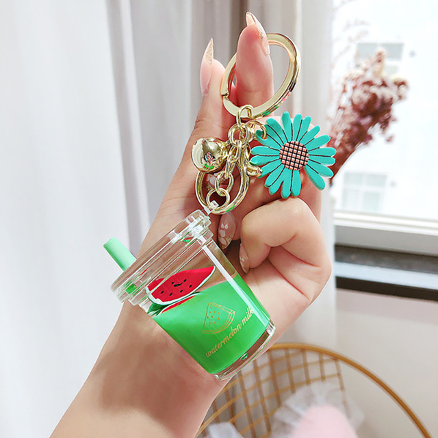 Cartoon Fruit Daisy Keychain Acrylic Moving Liquid Quicksand Drift Bottle Keyring for Women Couple Bag Charm Key Chains