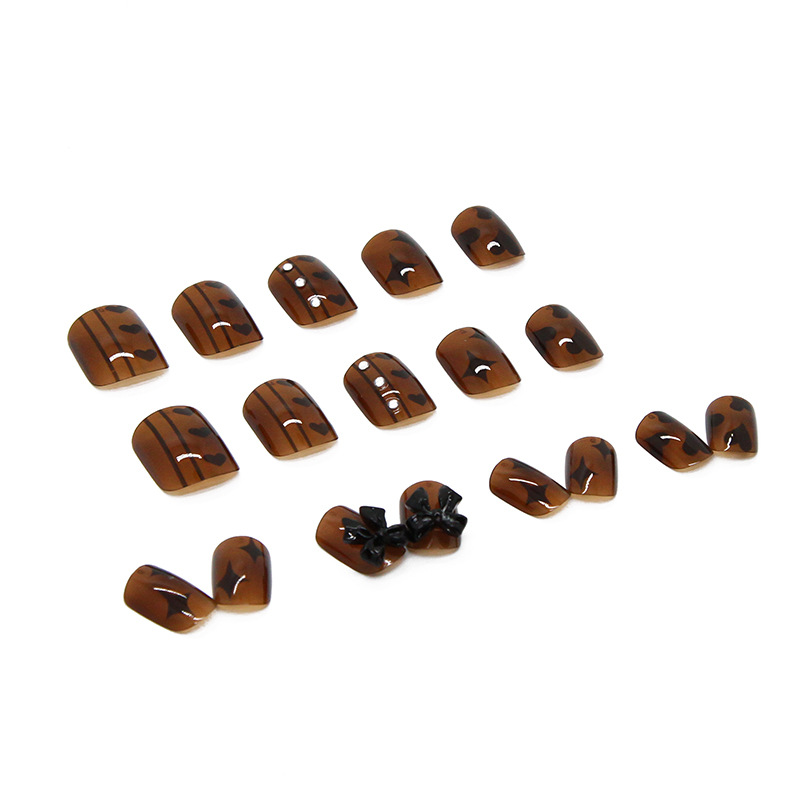 Fake Nails 2 Minutes Nail Art Short Detachable 24 Pieces