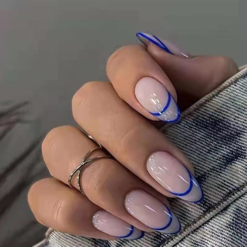 Nail Patches Wearable Nail Stickers Nail Art Pieces Finished Short Almond Nails