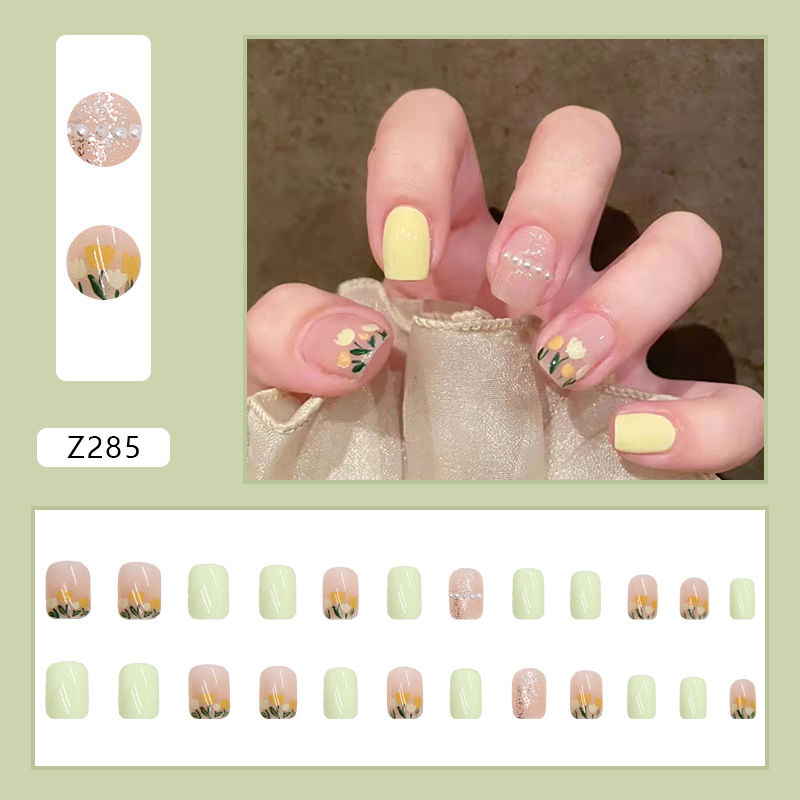 Short Flower Edge New Pearl Diamond Detachable Finished Nail Art
