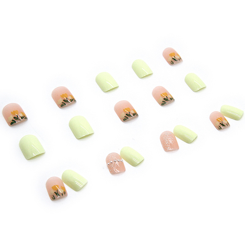 Short Flower Edge New Pearl Diamond Detachable Finished Nail Art