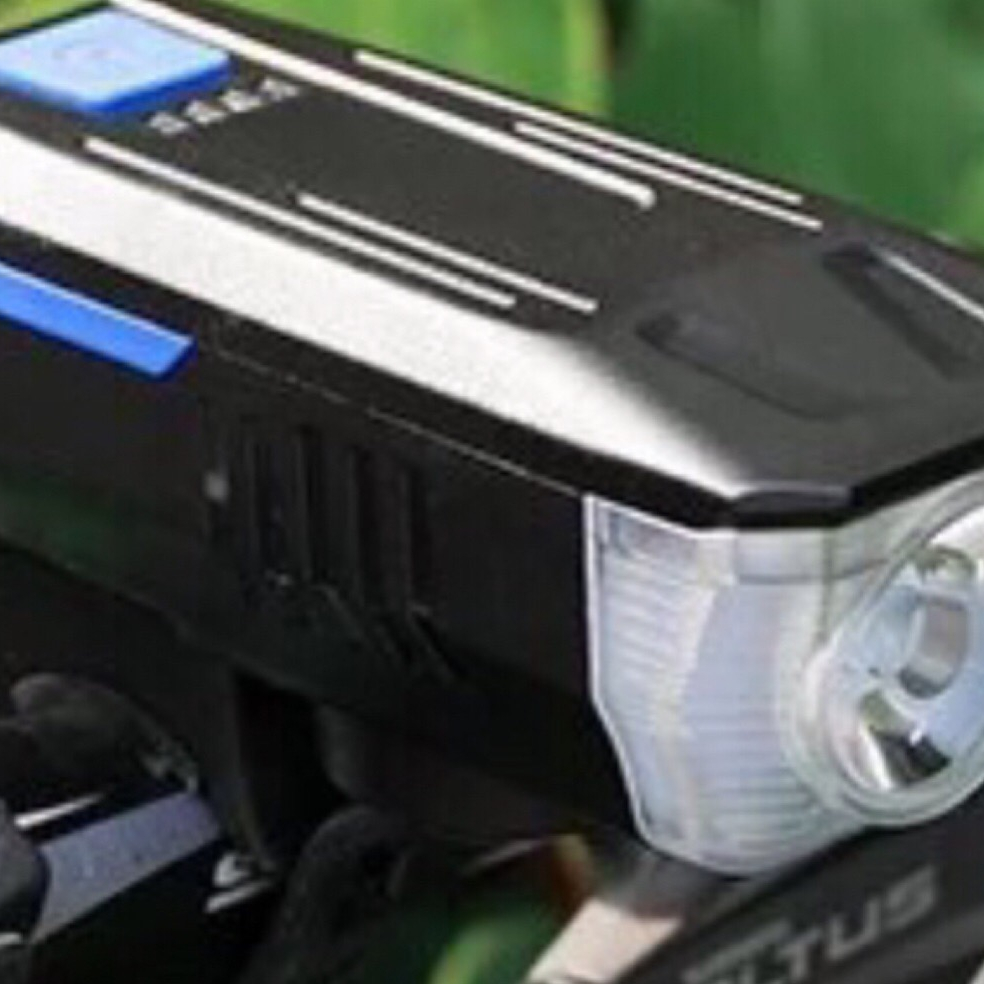 LED Bike Light Recharge & USB Charging Two Modes Bicycle Front Light Headlight 7 Sounds Horn