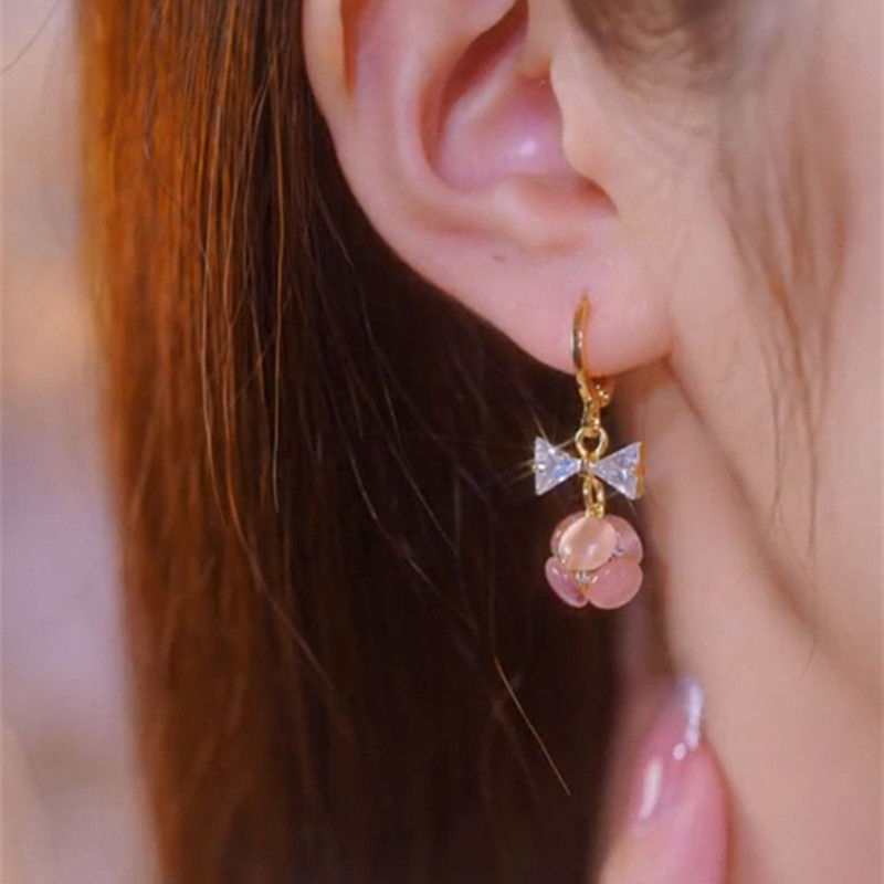 Pink opal ball ear buckle women's bow anti-loss design sense versatile earrings 2022 new design