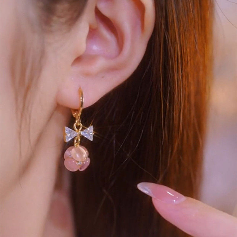 Pink opal ball ear buckle women's bow anti-loss design sense versatile earrings 2022 new design