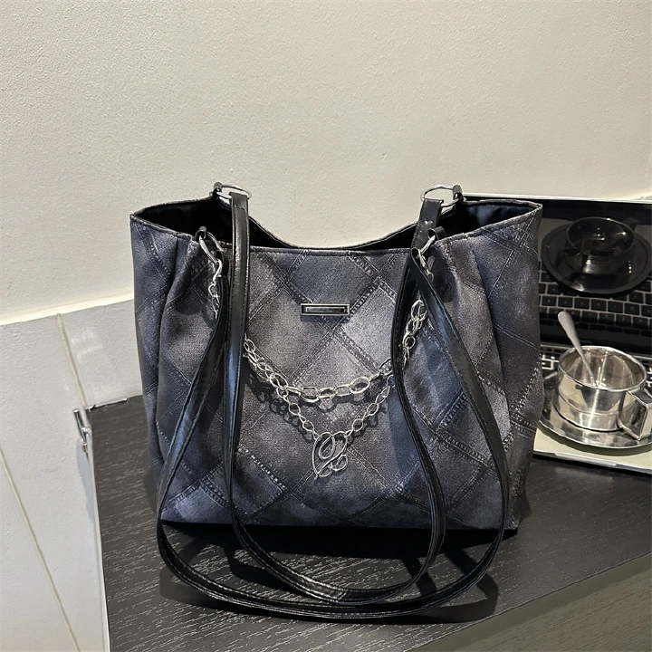 Handbags for Ladies Bags  Students bag women in class 2023 new bag design sense of working women bag large capacity shoulder bag large tote bag