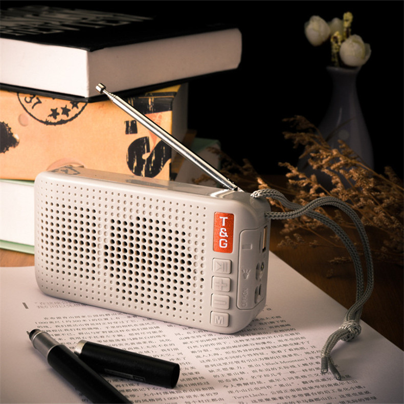 wireless Bluetooth speaker small sound radio