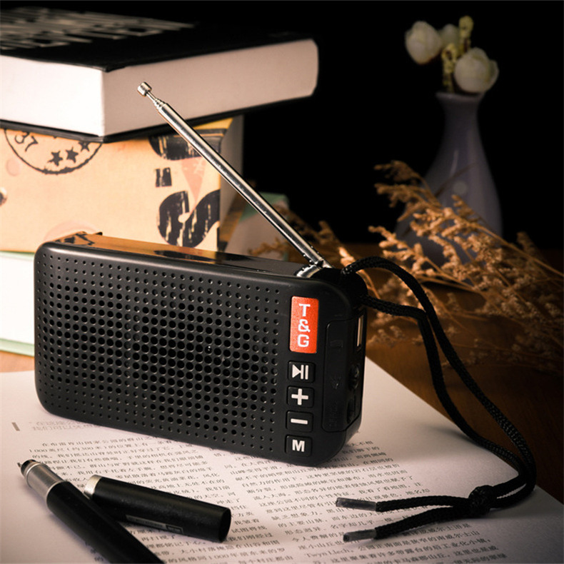 wireless Bluetooth speaker small sound radio