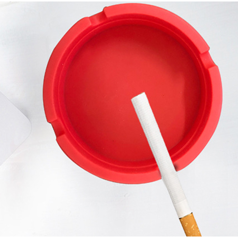 Luminous Soft Silicone Ashtray Anti-fall Creative Ashtrays Portable Ash Tray Holder Home Desk Cigarette Accessories Eco-Friendly
