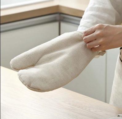1pair Solid Color Heat Resistant Glove Cotton Linen Fashion Nordic Kitchen Cooking Microwave Gloves Baking BBQ Potholders Oven Mitts