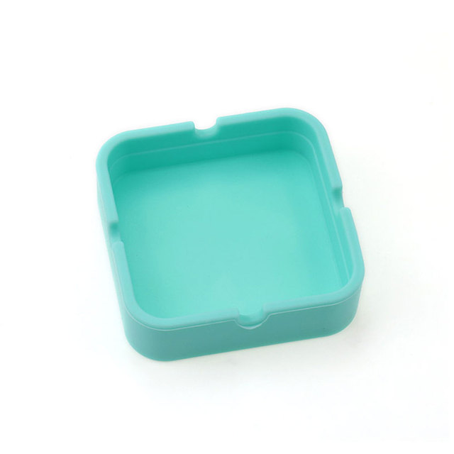 Silicone world Silicone Ashtray Silicone Rubber Portable High Temperature Resistant square Design Ashtray Eco-Friendly Soft