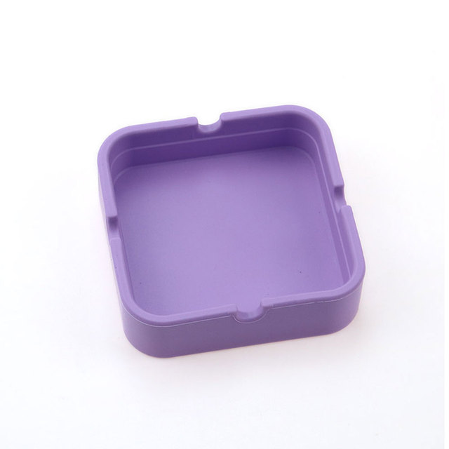 Silicone world Silicone Ashtray Silicone Rubber Portable High Temperature Resistant square Design Ashtray Eco-Friendly Soft