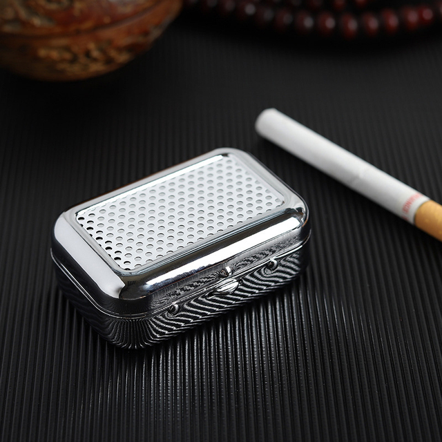 Mini Portable Metal Cigarette Ashtray Fashion Ashtray wiht Lockable Lid Desktop Ash Case Outdoor Pocket Ashtray Gift For Man