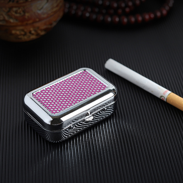 Mini Portable Metal Cigarette Ashtray Fashion Ashtray wiht Lockable Lid Desktop Ash Case Outdoor Pocket Ashtray Gift For Man