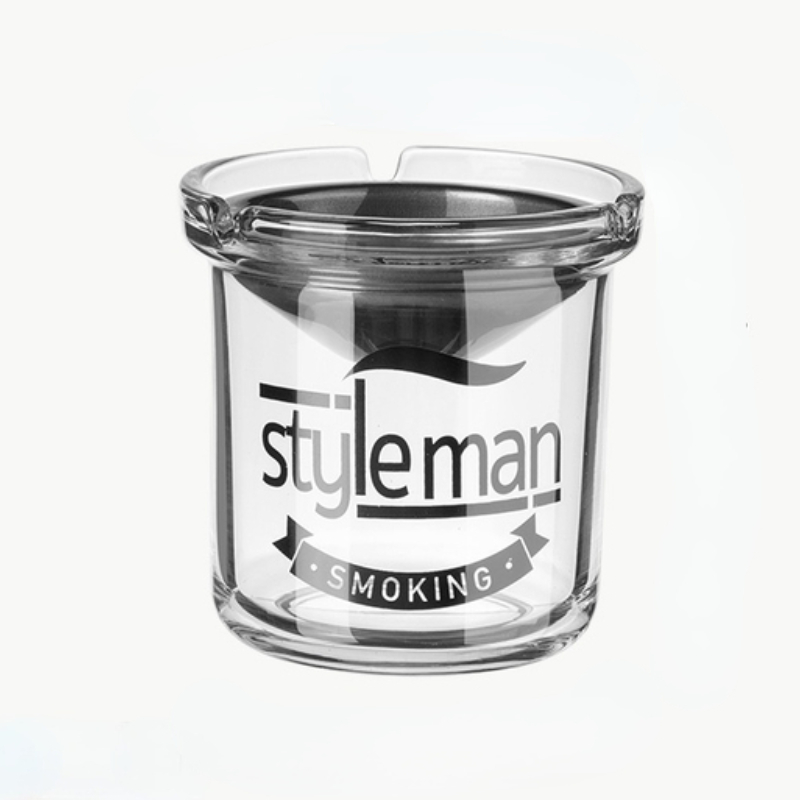 Ashtray home living room anti-fly ash office creative stainless steel funnel ash cup car carrier with cover high-end office desk