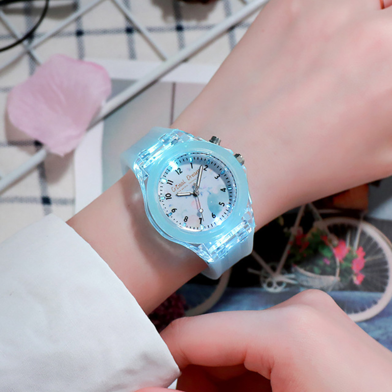 Kids Watches Fashion Luminous Quartz Strap Wristwatchs