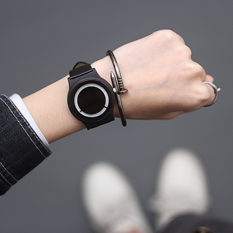 Quartz Innovative Dial Casual Wrist Rubber Strap Fashionable Clock for Waterproof Wristwatch