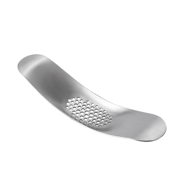 Stainless Steel Curved Garlic Press Mincer Manual Ginger Crusher Masher Multifunction Shredder Kitchen Fruit Vegetable Gadgets