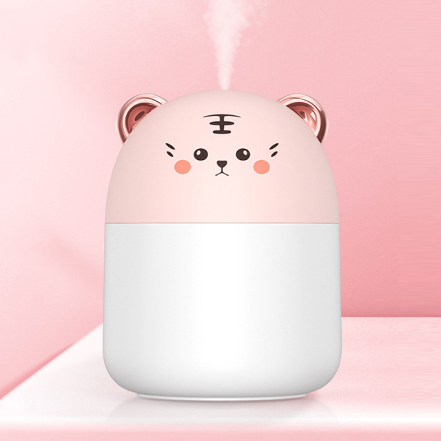 New Desktop Humidifier With Colorful Atmosphere Light 250ml Capacity Cool Mist Aroma Diffuser Home Bedroom Humidifier Purifier
