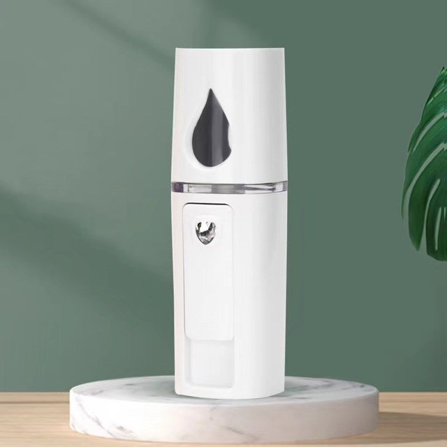Portable Nano Sprayer Electric Deep Water Replenishment Instrument Professional Moisturizing Device Compensation Facial Steamer