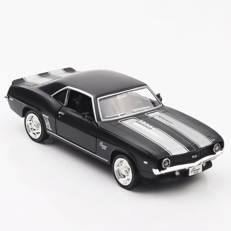 1:36 Chevrolet USA 1969 Camaro SS Vintage Matte Black Diecast Metal Car Model Toy For Collection Gift Kids