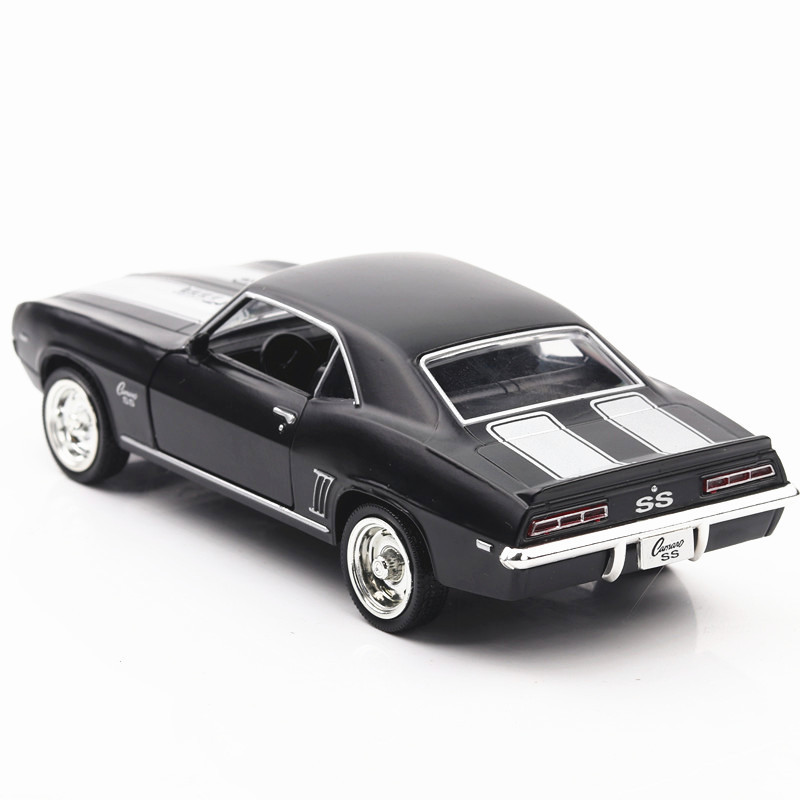 1:36 Chevrolet USA 1969 Camaro SS Vintage Matte Black Diecast Metal Car Model Toy For Collection Gift Kids