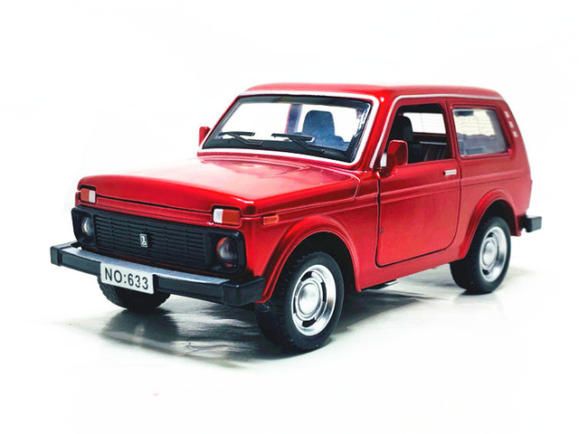 1:32 LADA NIVA Classic Car Alloy Car Diecasts & Toy Vehicles Metal Toy Car Model High Simulation Collection Toys For Children