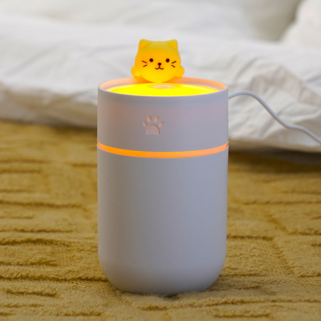 Desktop Mini Humidifier Household Heavy Fog USB Mini Car Air Humidifier Fragrance Humidifier Wholesale