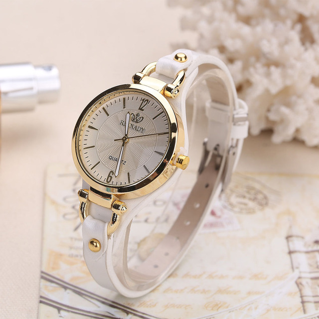 Women Casual Watches Round Dial Rivet PU Leather Strap Wristwatch Ladies Quartz Watch