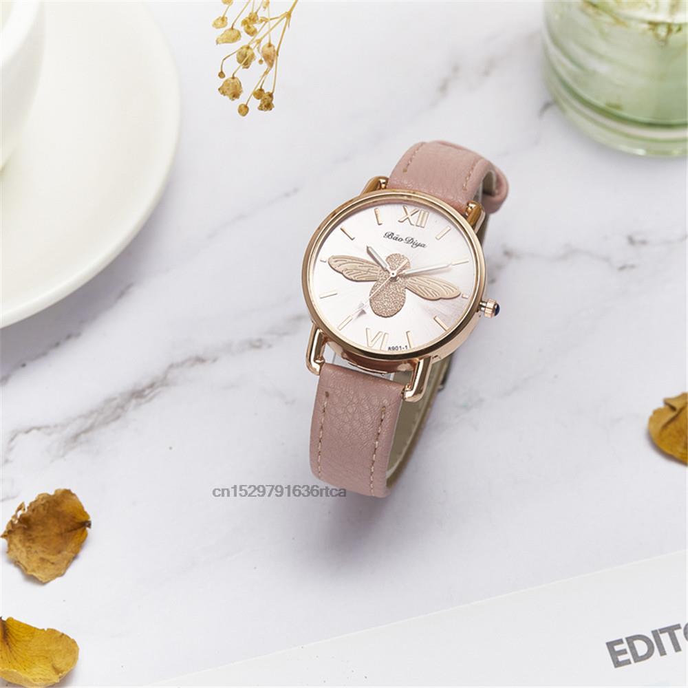 Simple Little bee Design Women Watches Vintage Leather Fashion Casual Female Quartz