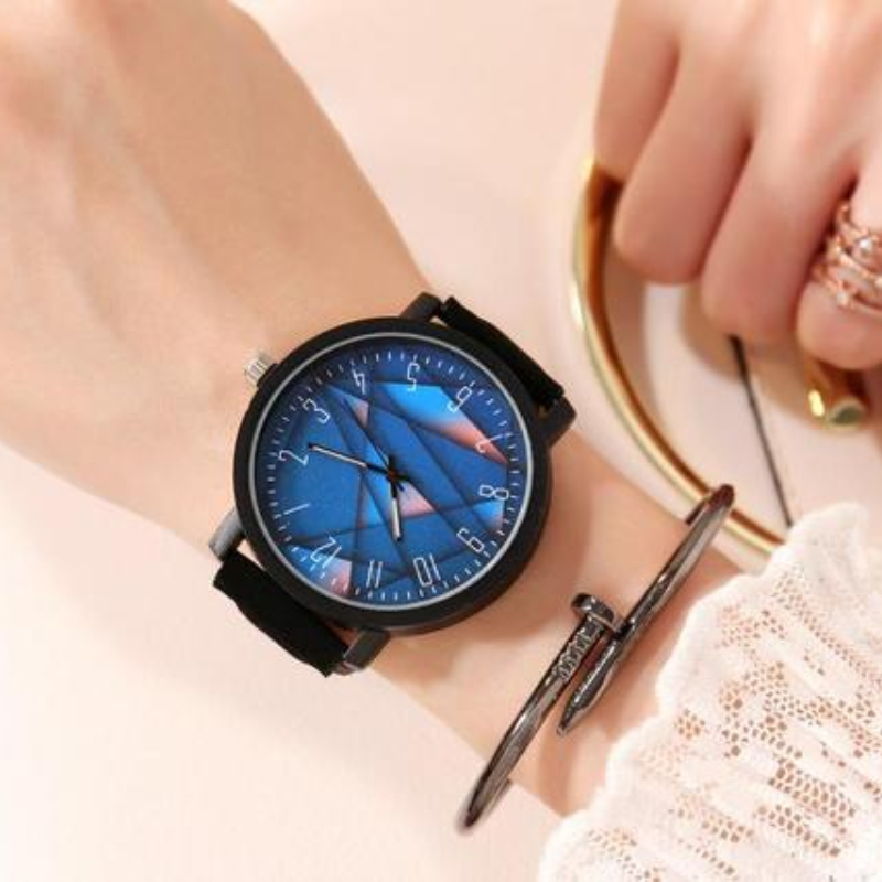 Fashion Wrist Watch  Men Women Quartz Wristwatches For Clock Large Dial