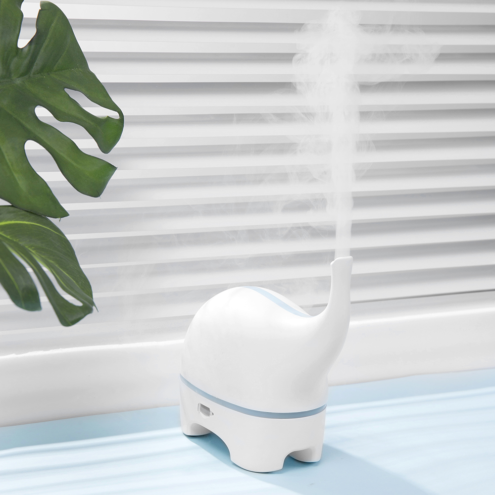 Small Elephant Essential Oil Diffuser,120ml USB Kids Ultrasonic Aroma Diffuser Humidifier, 7 Color Changing Night Light