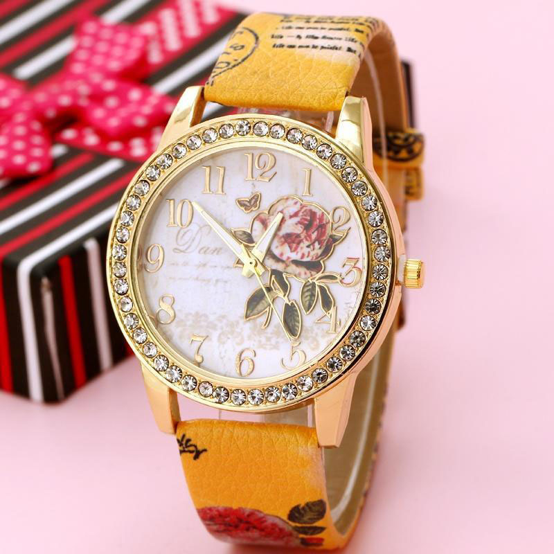 Fashion all-match ladies belt watch retro style flower dial girls quartz watch fashion watch
