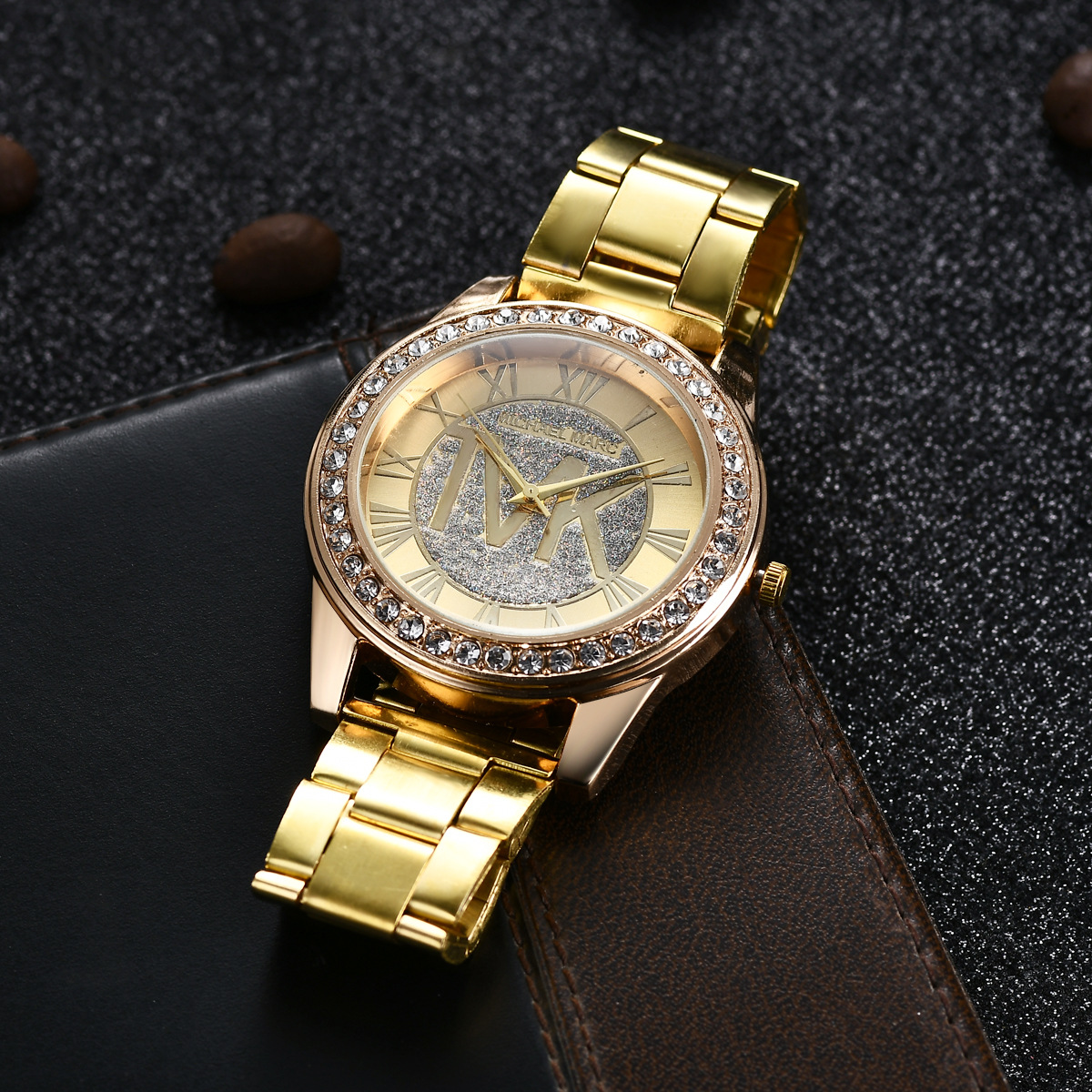 Fashion Women's  watch Steel belt Casual Sports Waterproof Quartz Watches
