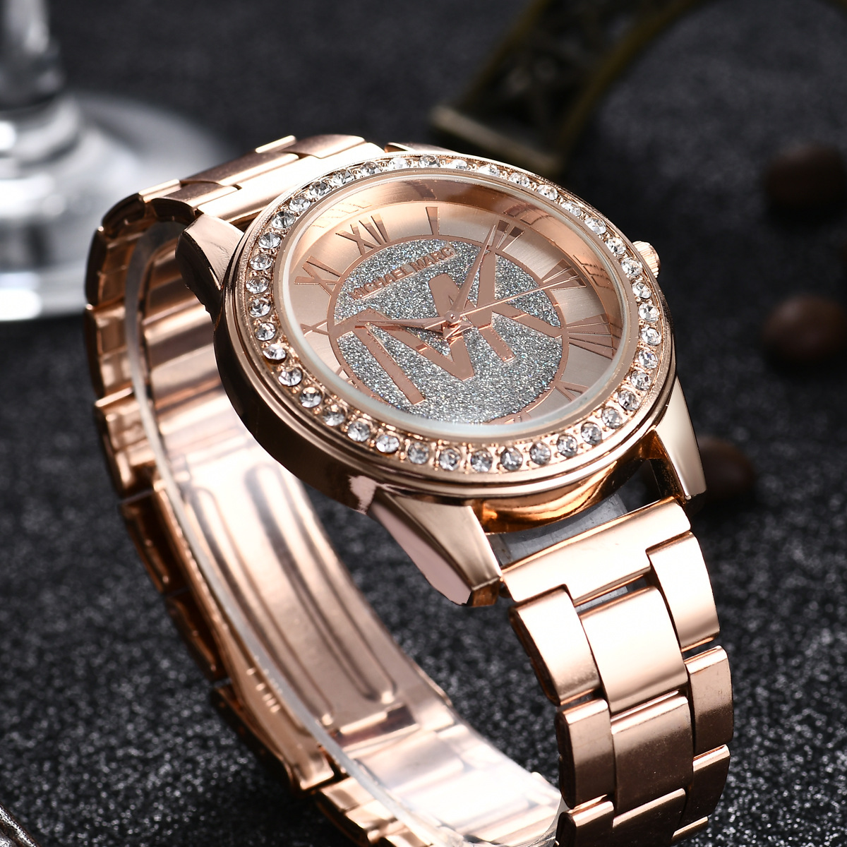 Fashion Women's  watch Steel belt Casual Sports Waterproof Quartz Watches