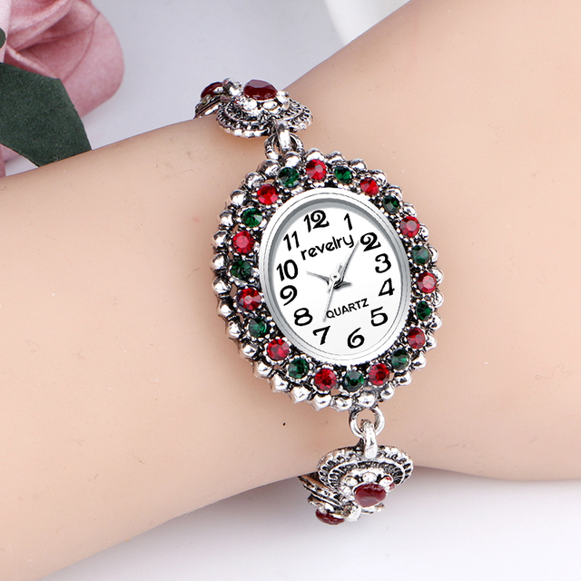 Fashion Watch Women Antique Silver Bracelet Ladies Quartz Wristwatch