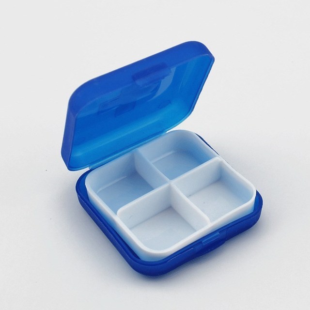Square 4 Grids  Pill Box 5Colors Convenient Drug Placement Travel Medicine Placement Portable Tool