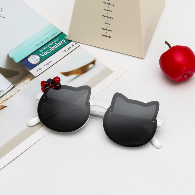 New Cartoon Cat Sunglasses Children Sunglasses girl Fashion Sun Shade Flat Mirror Baby UV protection Glasses Brand Design