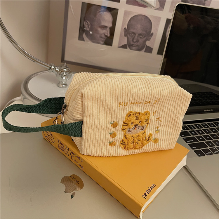 New Cute Embroidered Make Up Bag Organizer Women Corduroy Cosmetic Pouch Portable Travel Toiletry Bag Necesserie Storage Bags