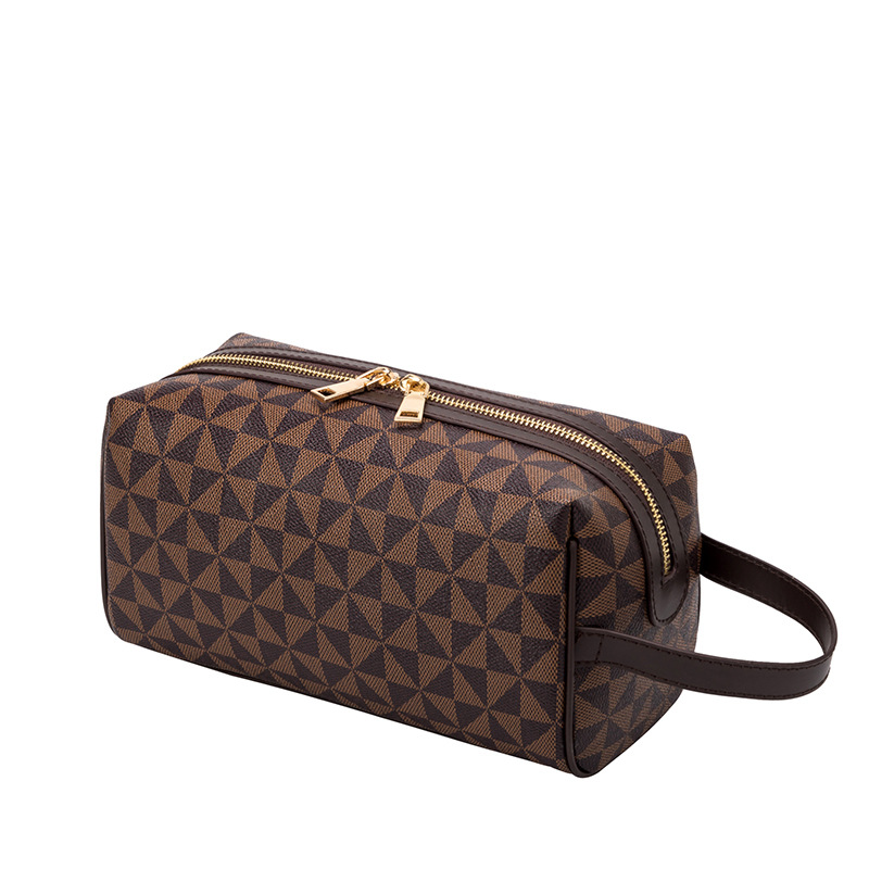 Fashion Leather Women/Men Cosmetic Hand Bags Brown/Black Travel Wash Storage Clutch Bag Portable Hand Makeup Bags Female