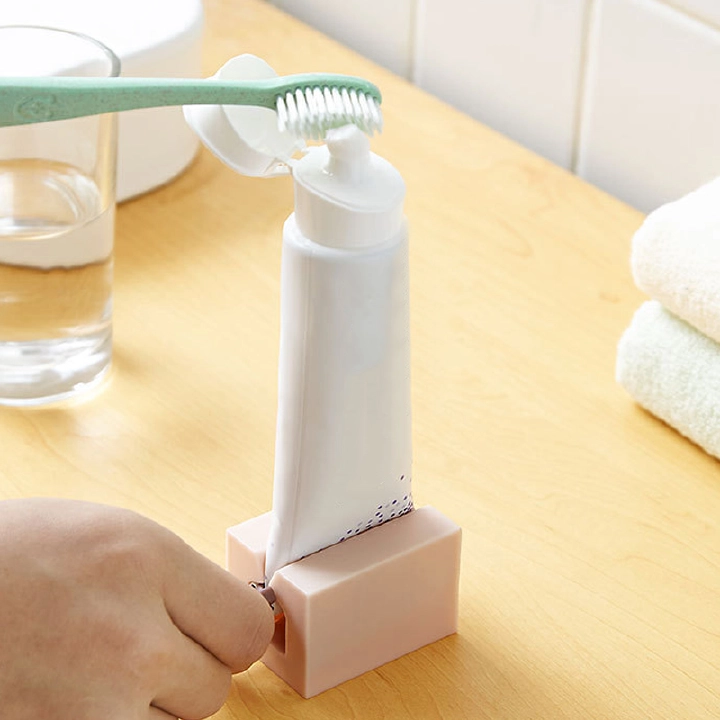 1PC Home Plastic Toothpaste Tube Squeezer Easy Dispenser Rolling Holder Bathroom Supply Tooth Cleaning Accessories Home